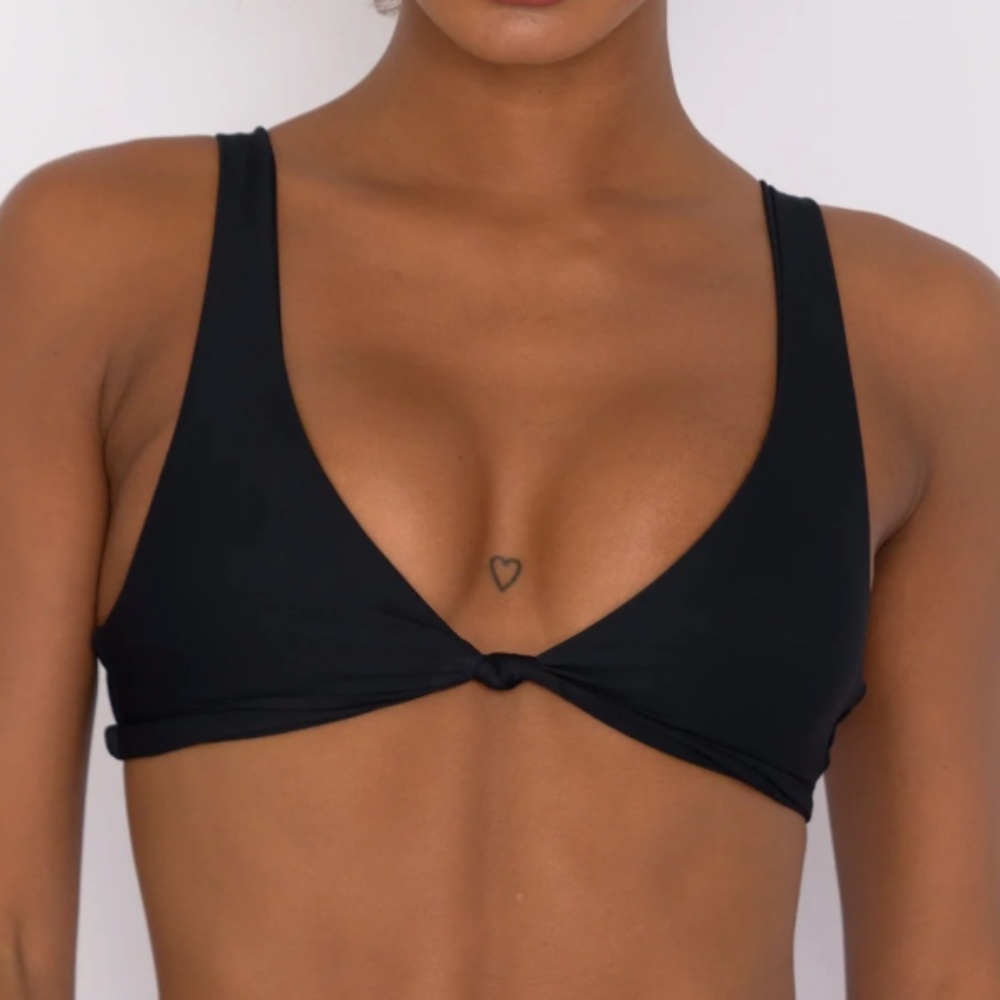 BRAND NEW Skatie bikini top